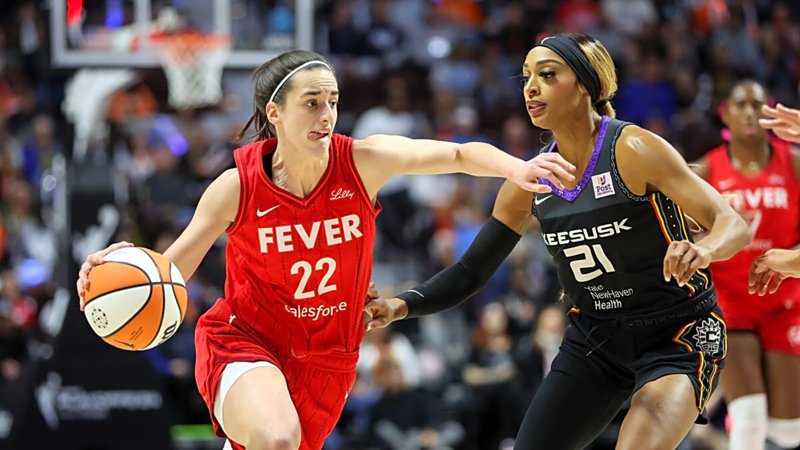 Caitlin Clark Book Author Details Serious Confrontation With DiJonai Carrington