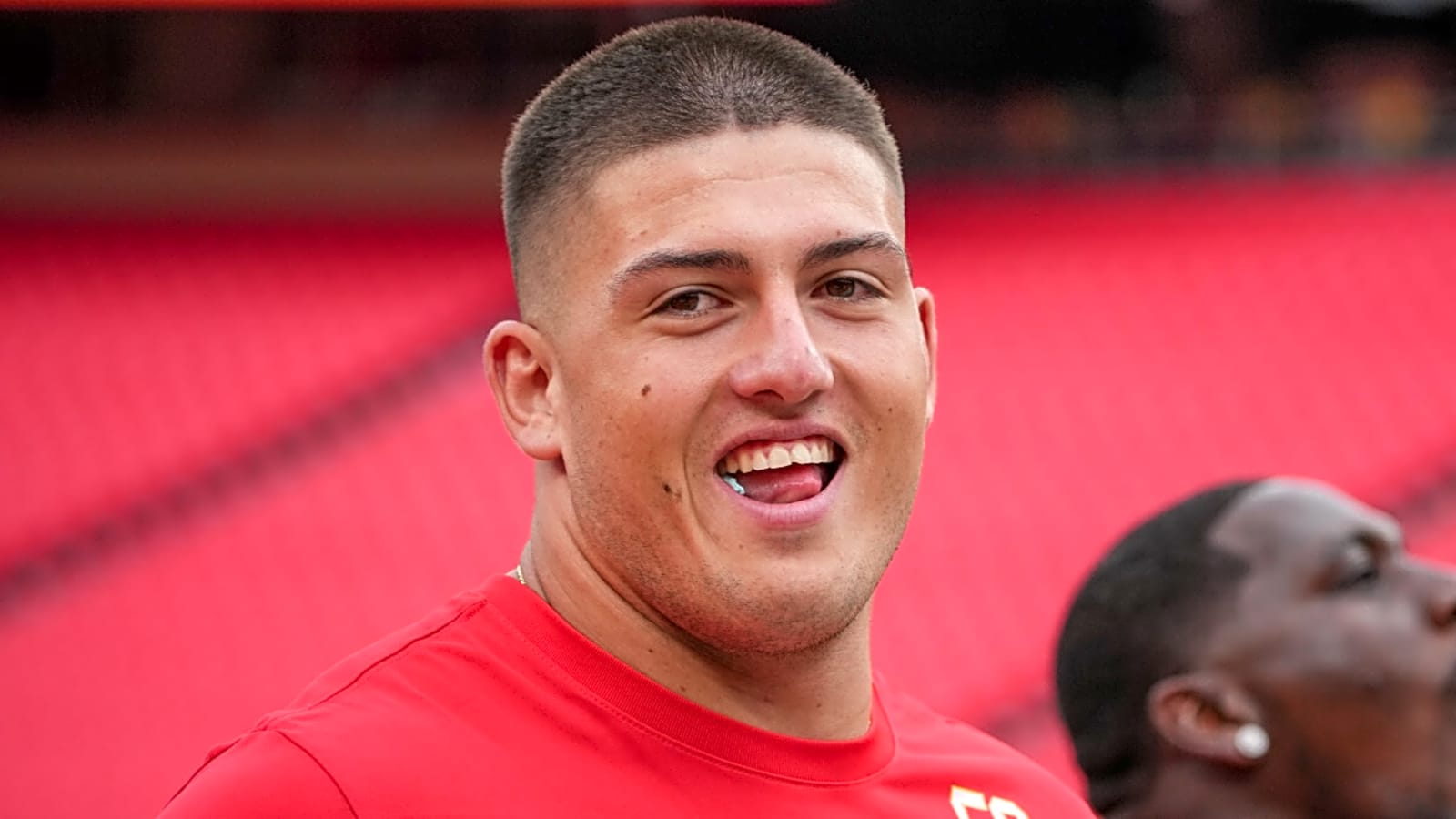 Chiefs DE George Karlaftis to throw ceremonial first pitch at what could be a memorable Kansas City Royals game