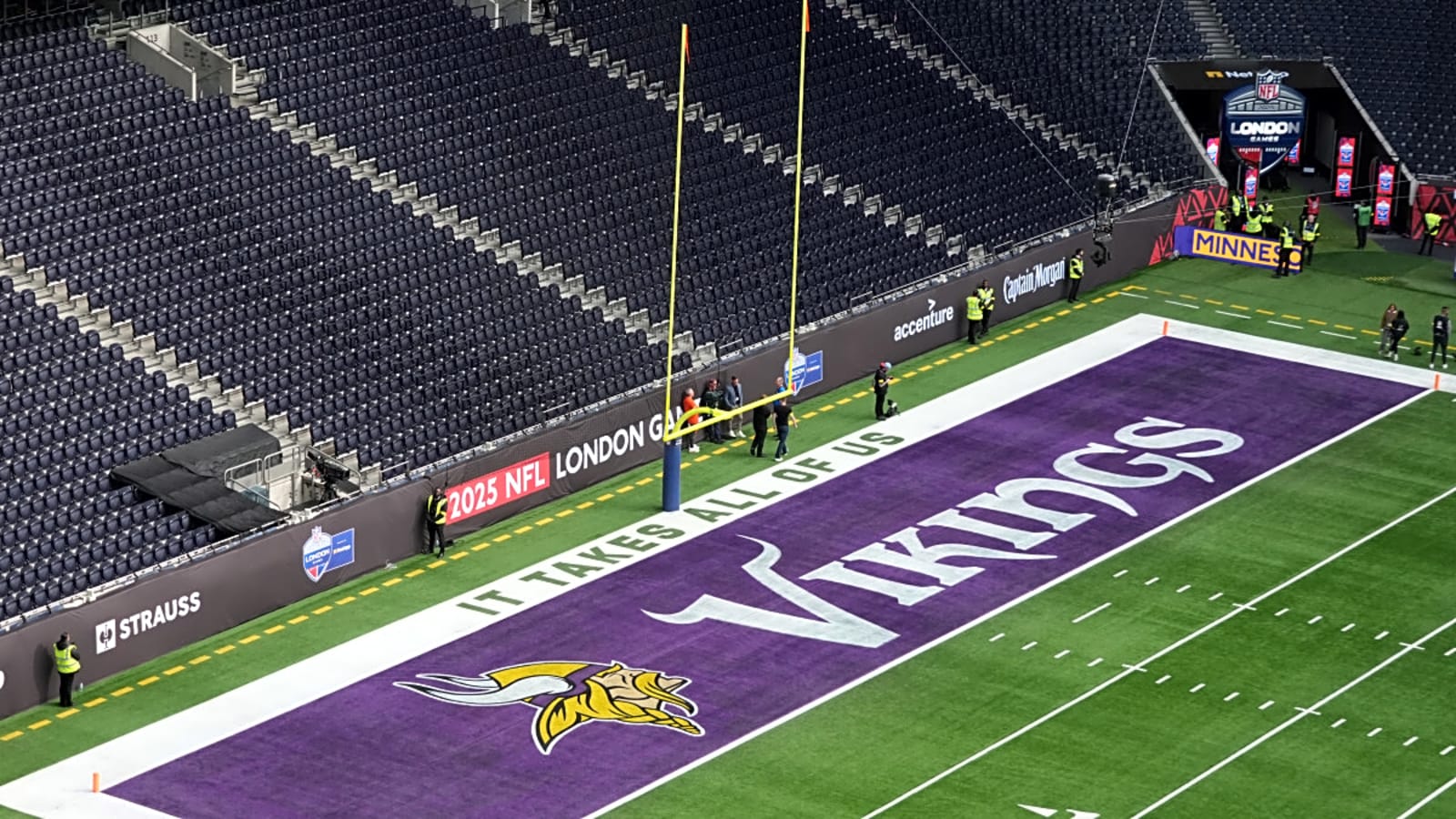 Vikings Make Decision on Veteran RB Amid NFL Offseason