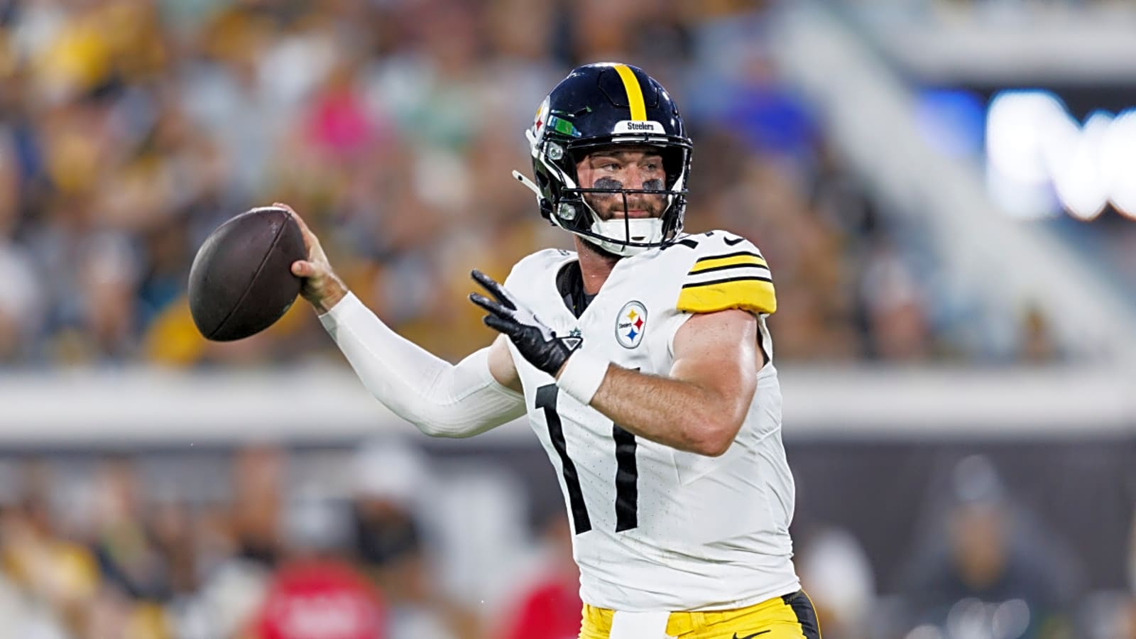 Irish Police Announce Decision On Robbery Of NFL Quarterback