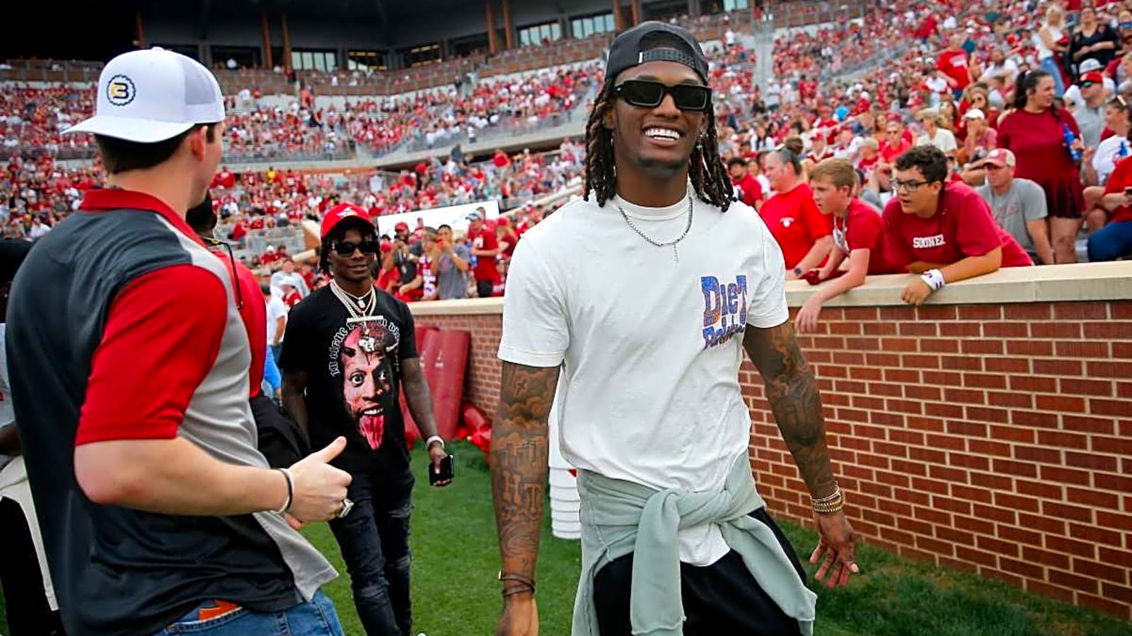 CeeDee Lamb just dropped the hammer on his teammate regarding his Oklahoma Sooners and their biggest rival
