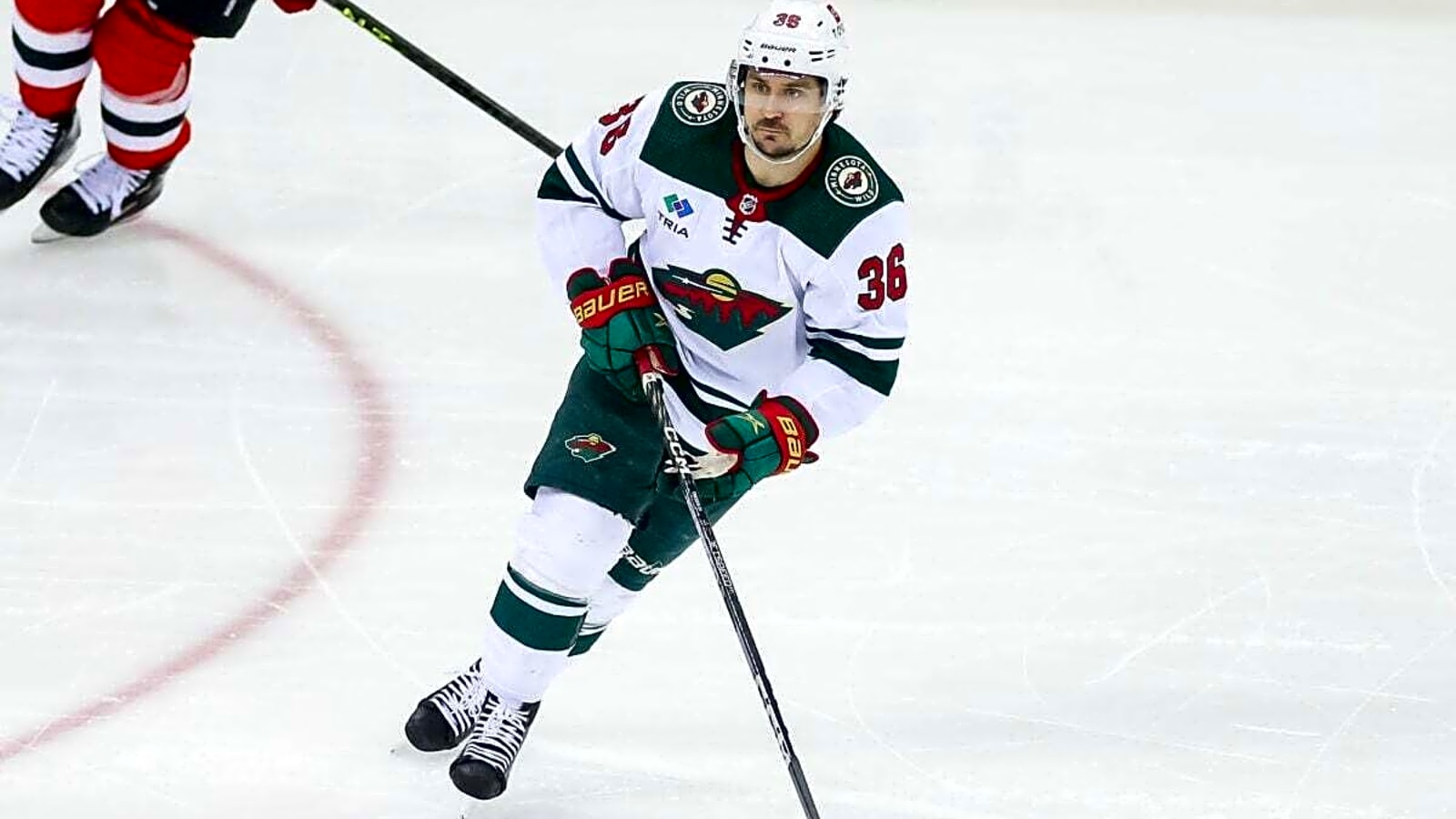Kings Sign Mats Zuccarello to One-Year Deal