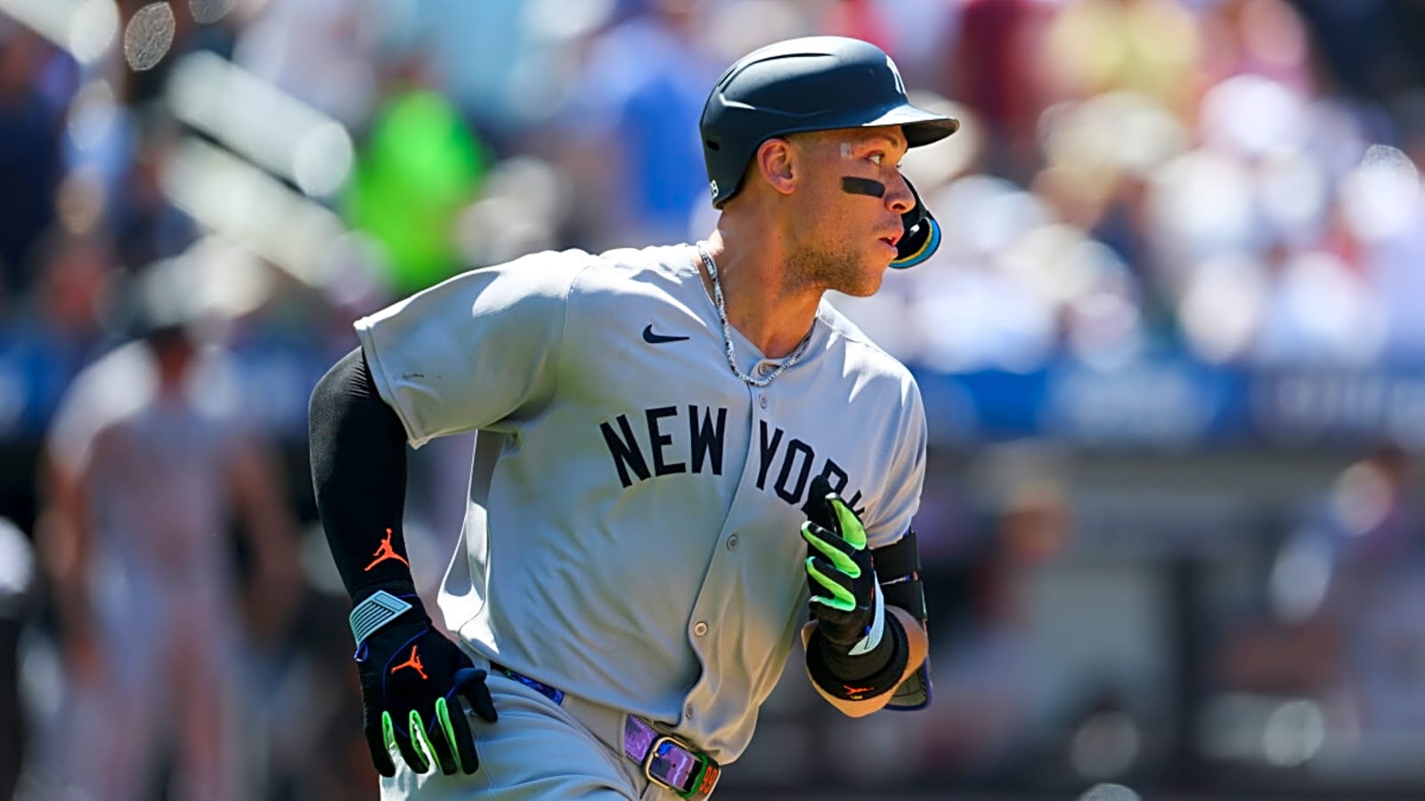 Aaron Judge&#39;s Opinion of Cal Raleigh Made Crystal Clear Amid Home Run Race