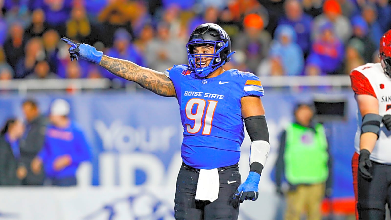 4-round Detroit Lions mock draft, Brad Holmes finally finds the edge and takes a big chance on the future