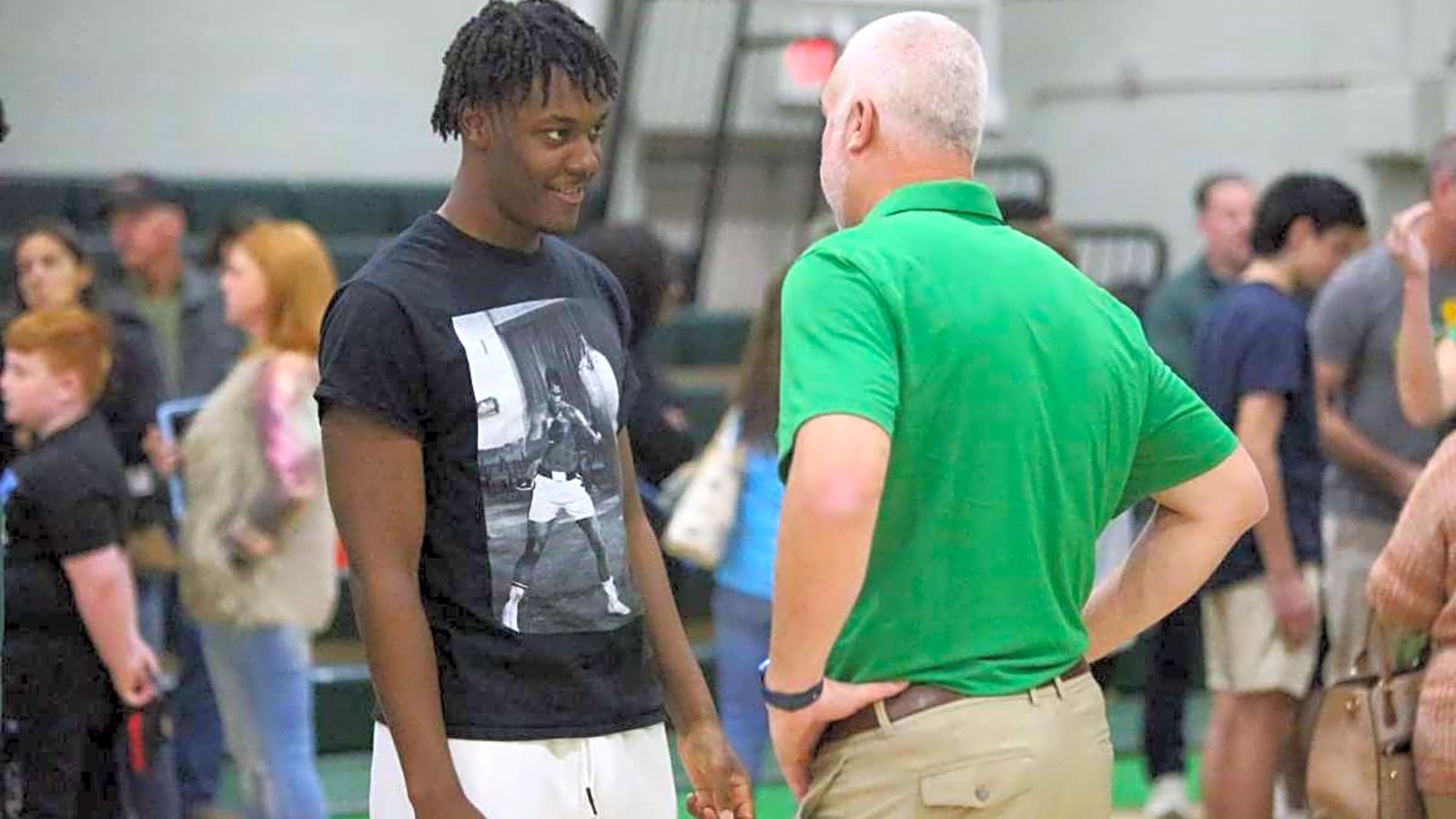 Latest move from massive Florida Gators target sends strong signal that Billy Napier continues to stay hot on recruiting trail