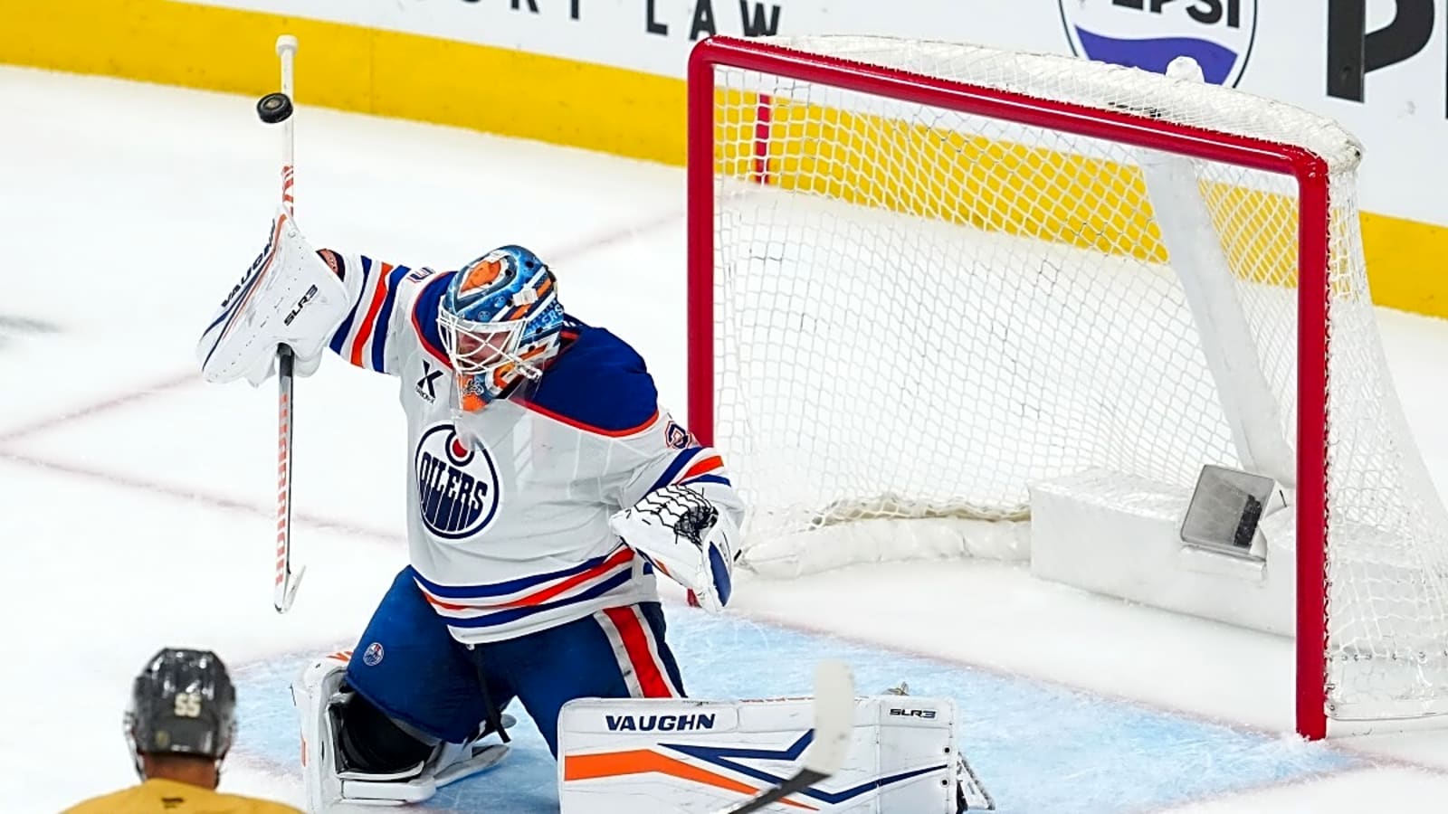 Oilers Reveal Big Injury Update on Calvin Pickard Before WCF