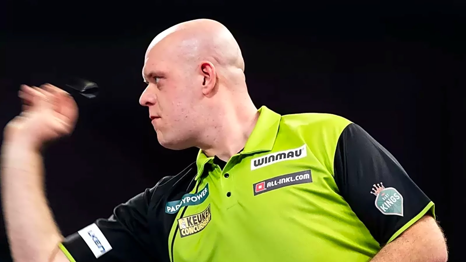 'Come on. I wasn’t born yesterday': Michael van Gerwen laments press turning up at his door after divorce