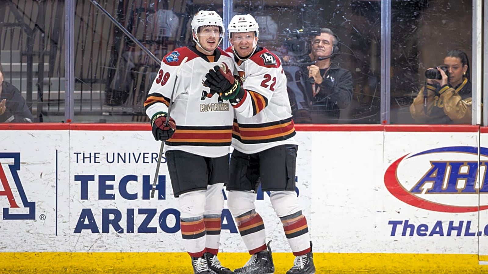 3 Takeaways From Mammoth’s 3-2 Loss to Kings