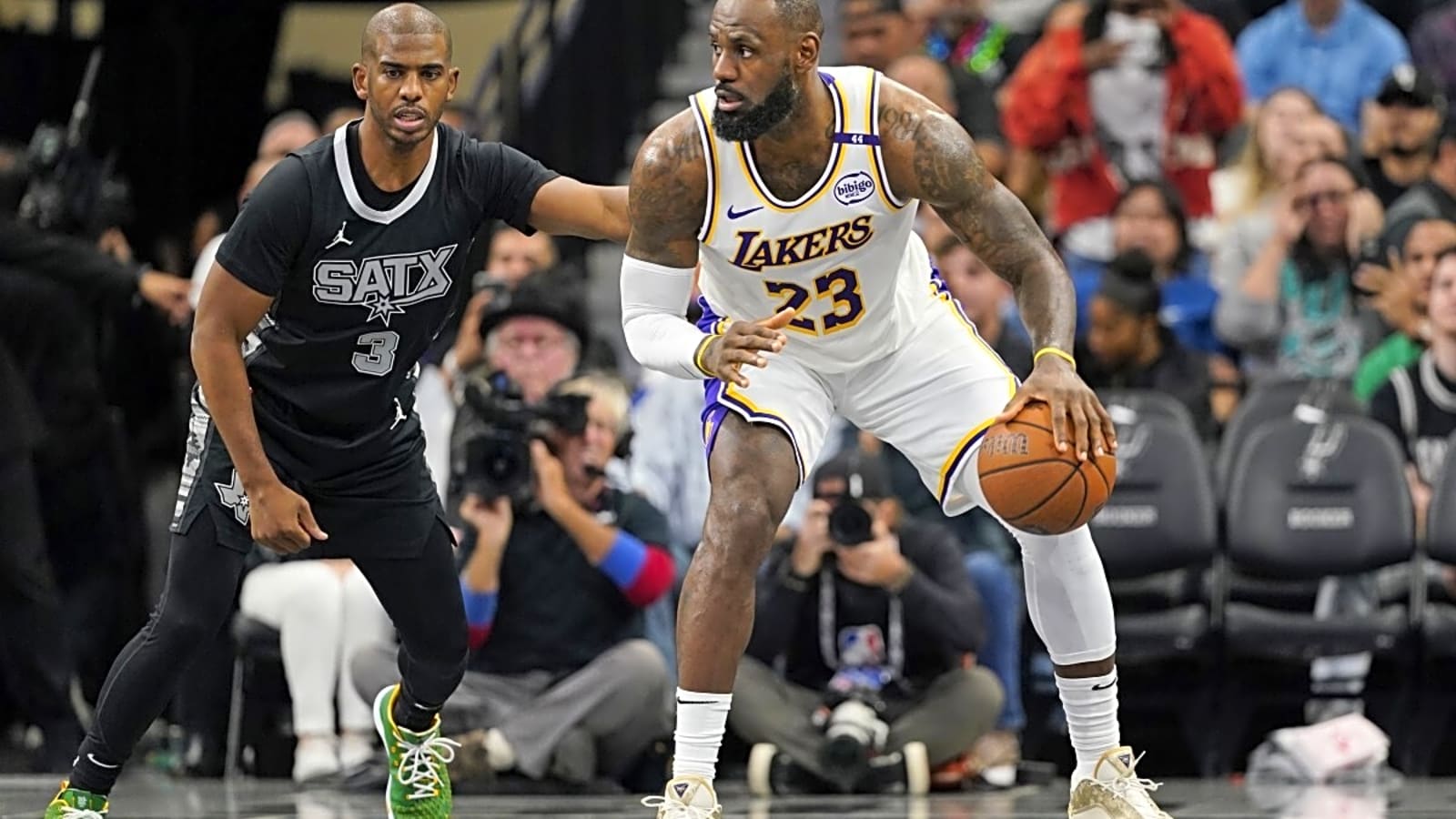 LeBron James Shares Heartwarming Reaction to Chris Paul&#39;s Clippers Return Despite New Rivalry