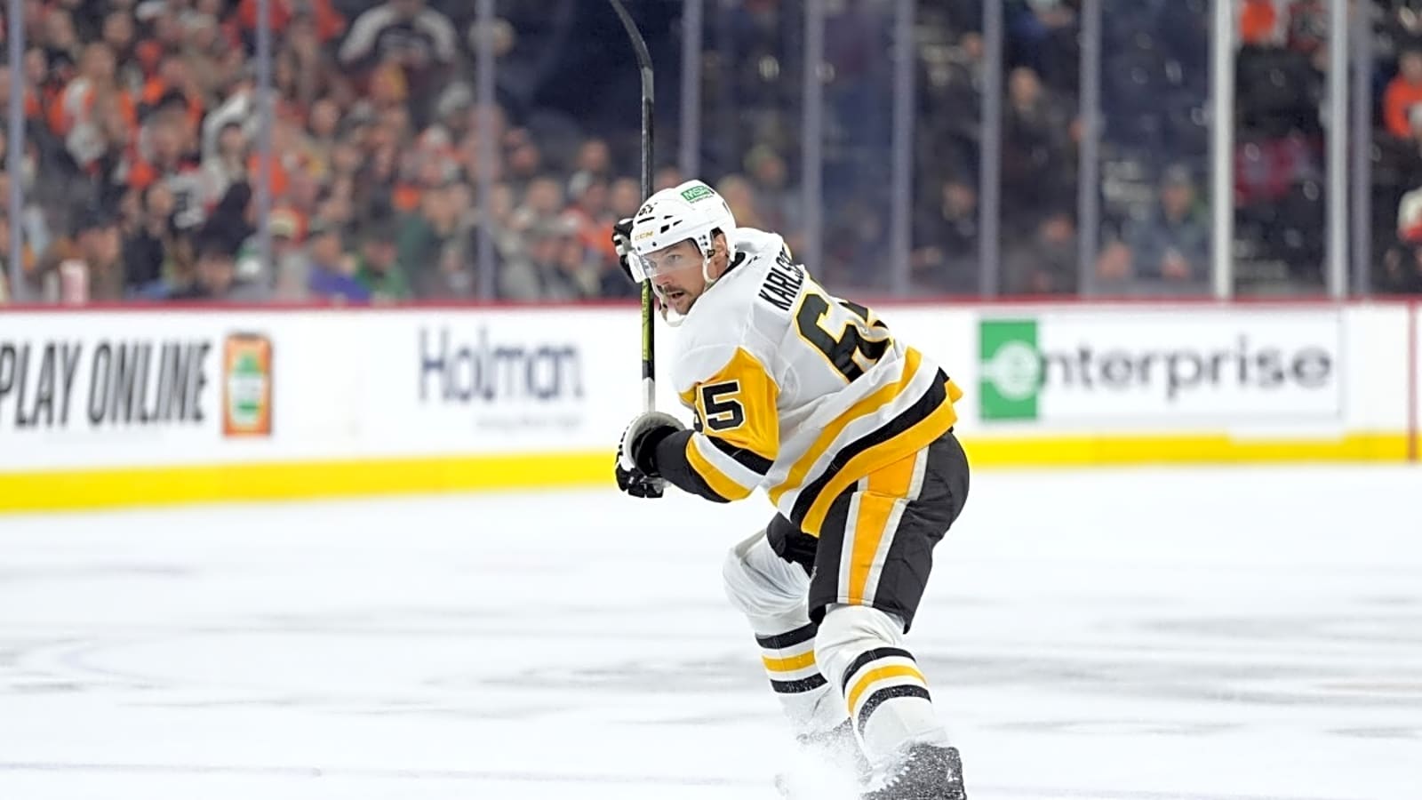 Two Rivals Emerge as Trade Suitors for Penguins&#39; Erik Karlsson: Report