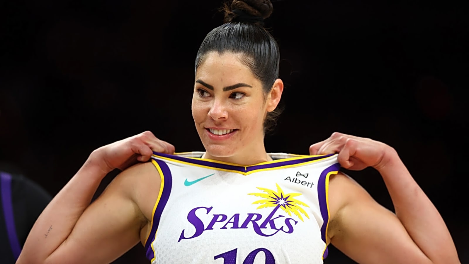 Teenage College Basketball Star Mirrors Kelsey Plum's NCAA Tournament Feat