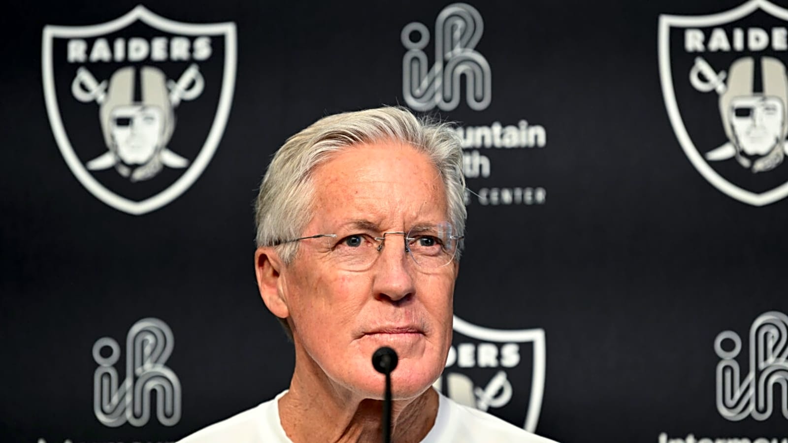 Raiders Miss Out on Former Pro Bowl CB They Hosted on Visit