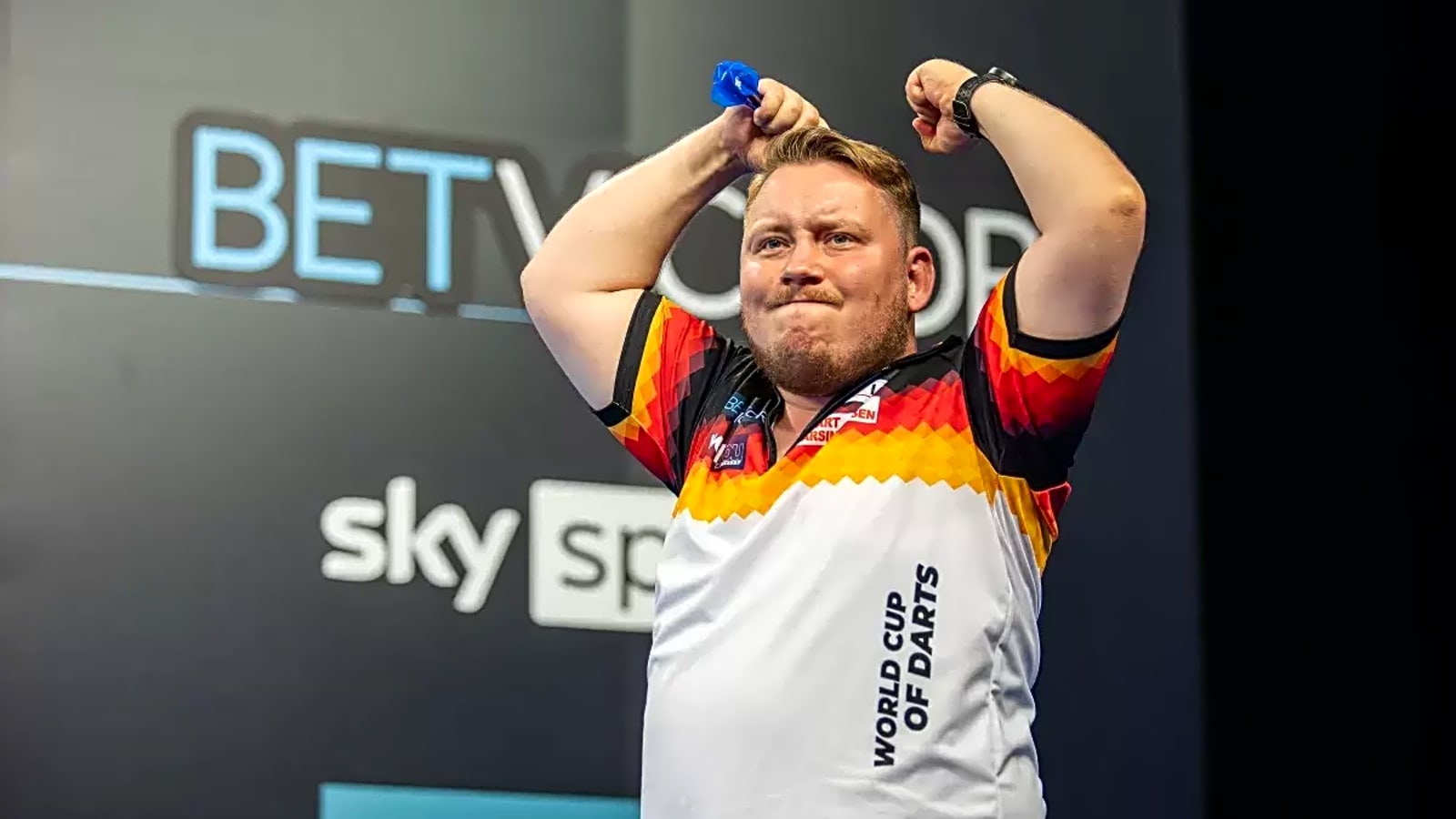 Analysis: How far can home nation Germany go at the 2025 World Cup of Darts?