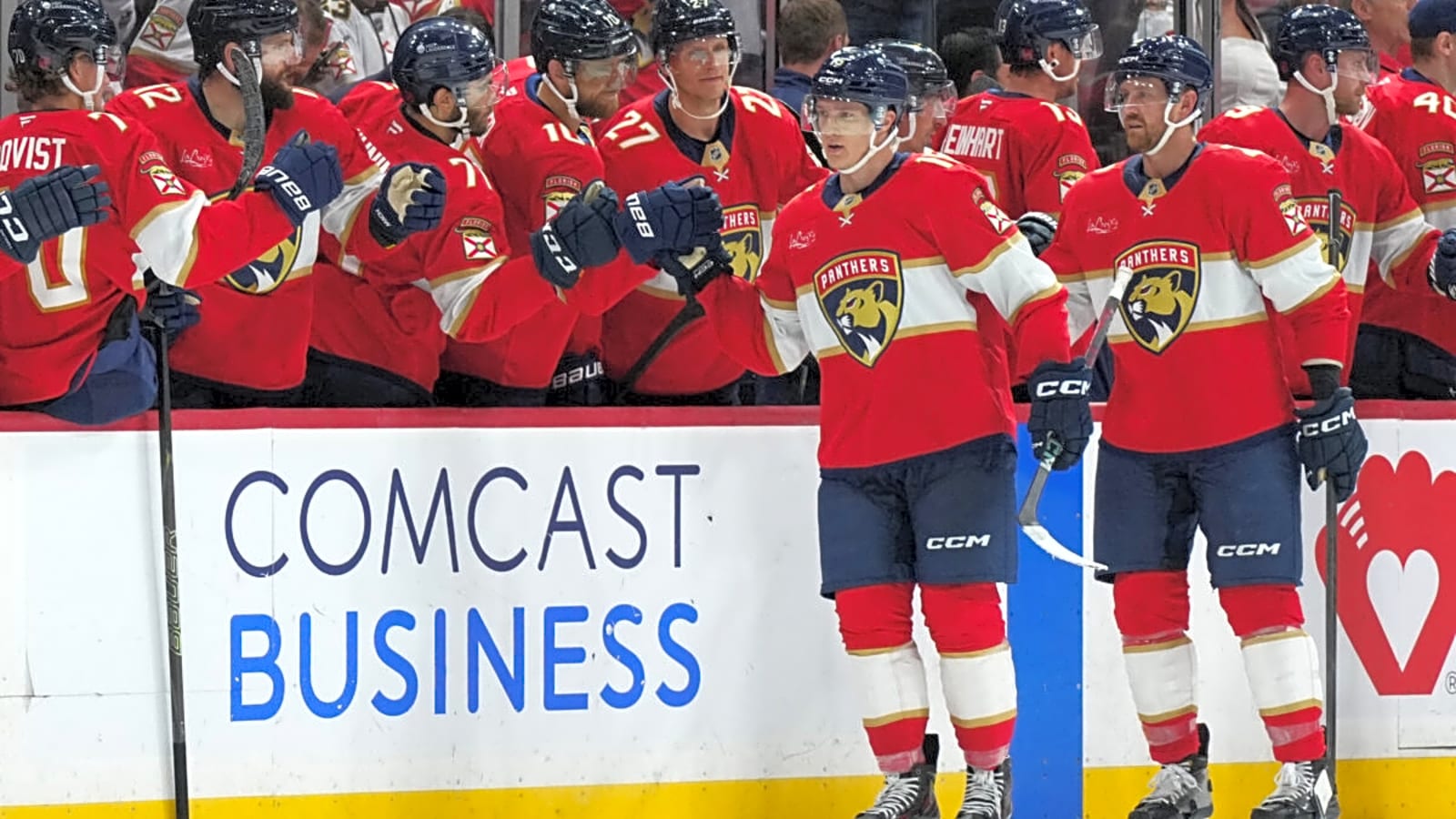 Panthers Win a Wild Game Against the Canucks