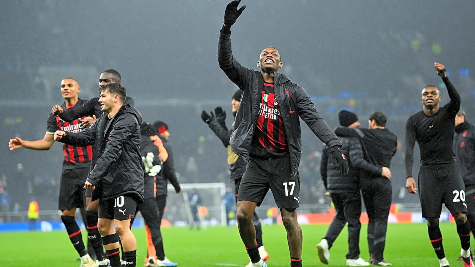 Manchester United could fork out £87 million for 'really amazing' player