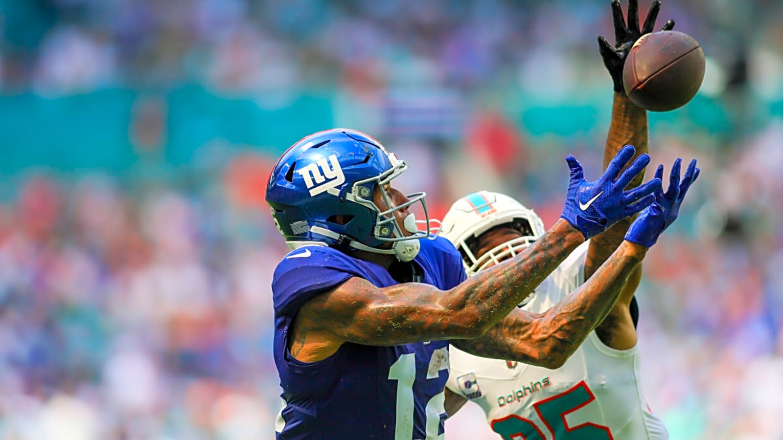 Dolphins&#39; Darren Waller Immediately Making Impact With New Team