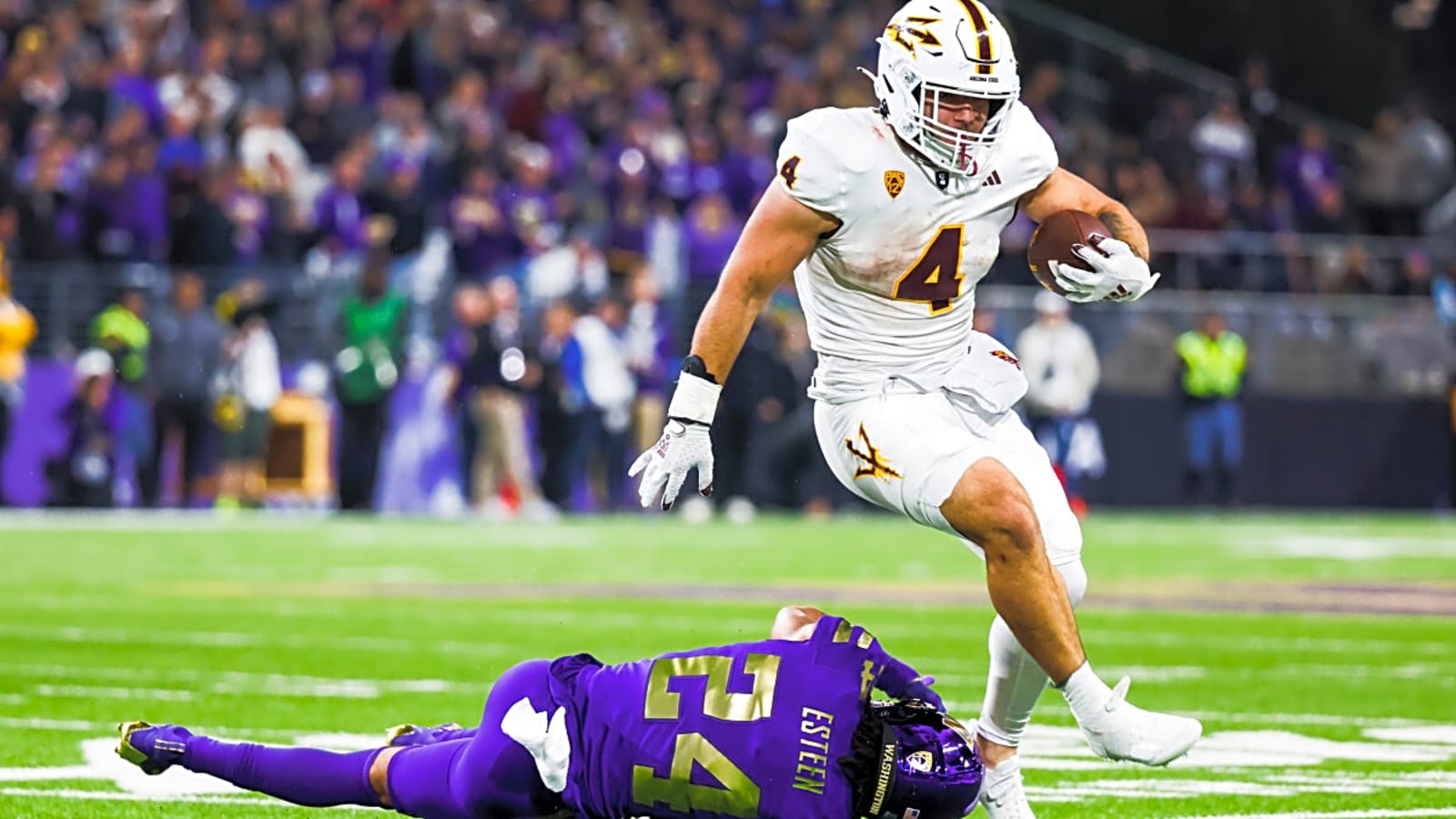 Giants Rookies Headbutting Their Way to Better Chemistry