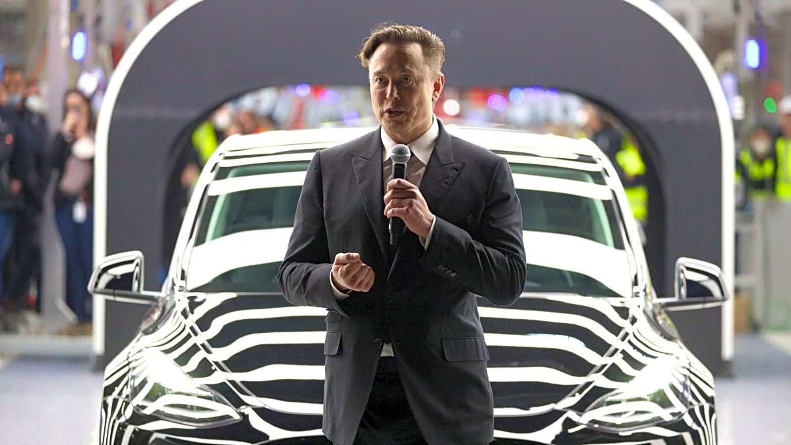 Elon Musk&#39;s Tesla Reveals Jaw-Dropping Stat on Autopilot Technology
