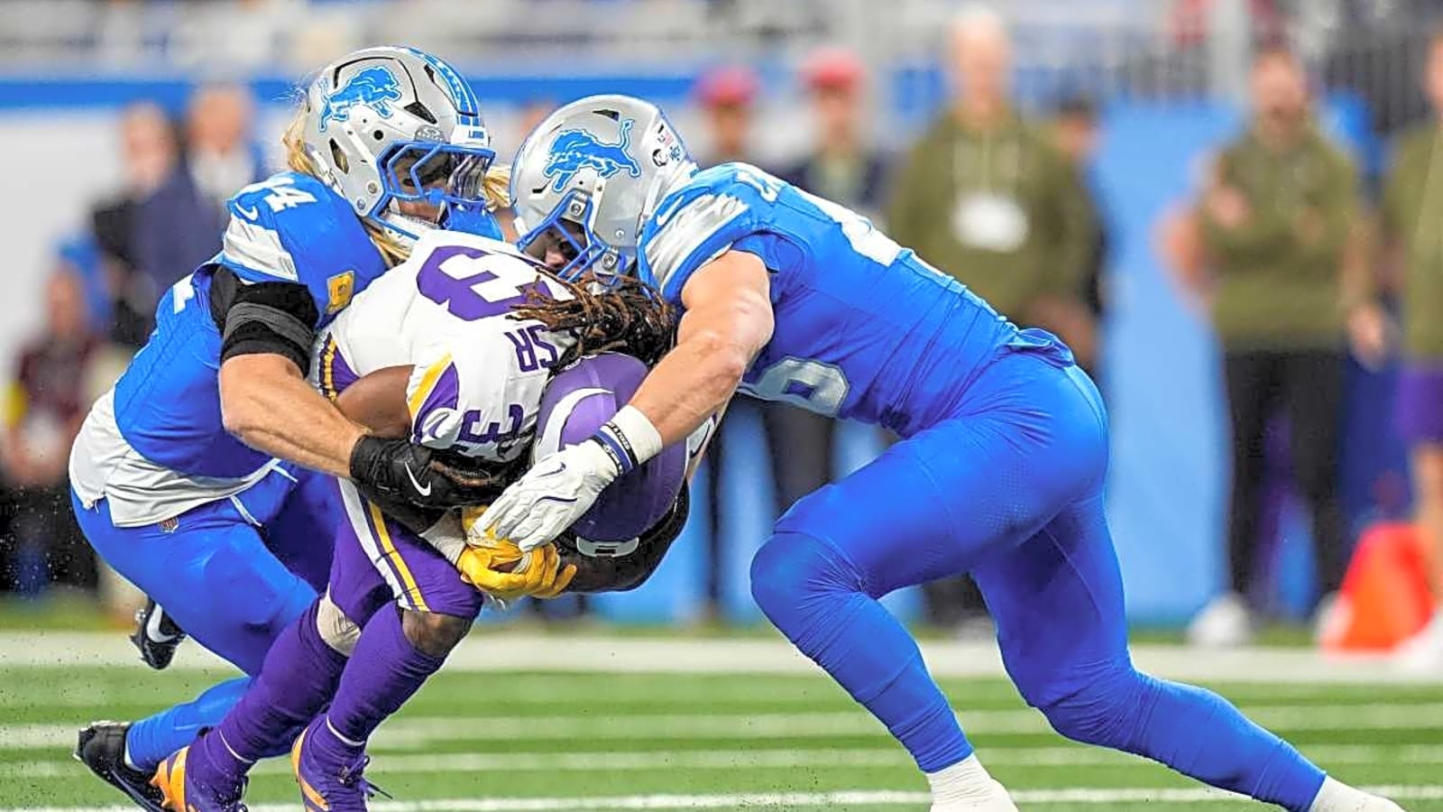 Vikings RB Aaron Jones adds insult to injury with latest news ahead of Sunday's game vs. Ravens