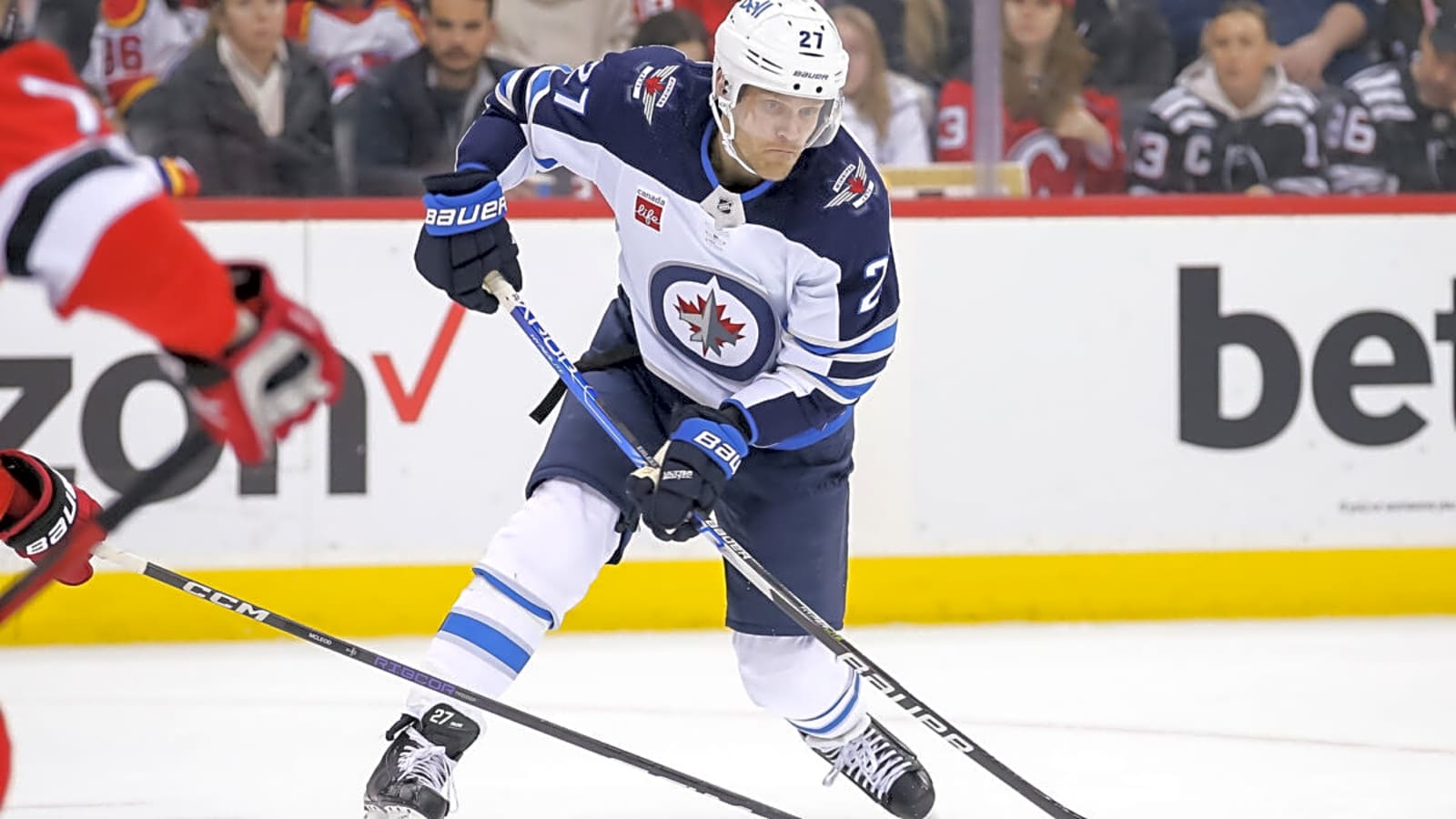 Maple Leafs Should Consider Nikolaj Ehlers as Marner Replacement