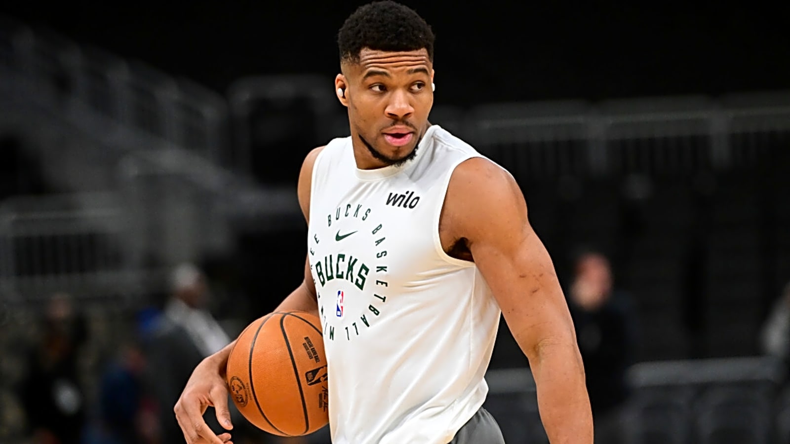Giannis Antetokounmpo Explains Why He Won&#39;t Race iShowSpeed
