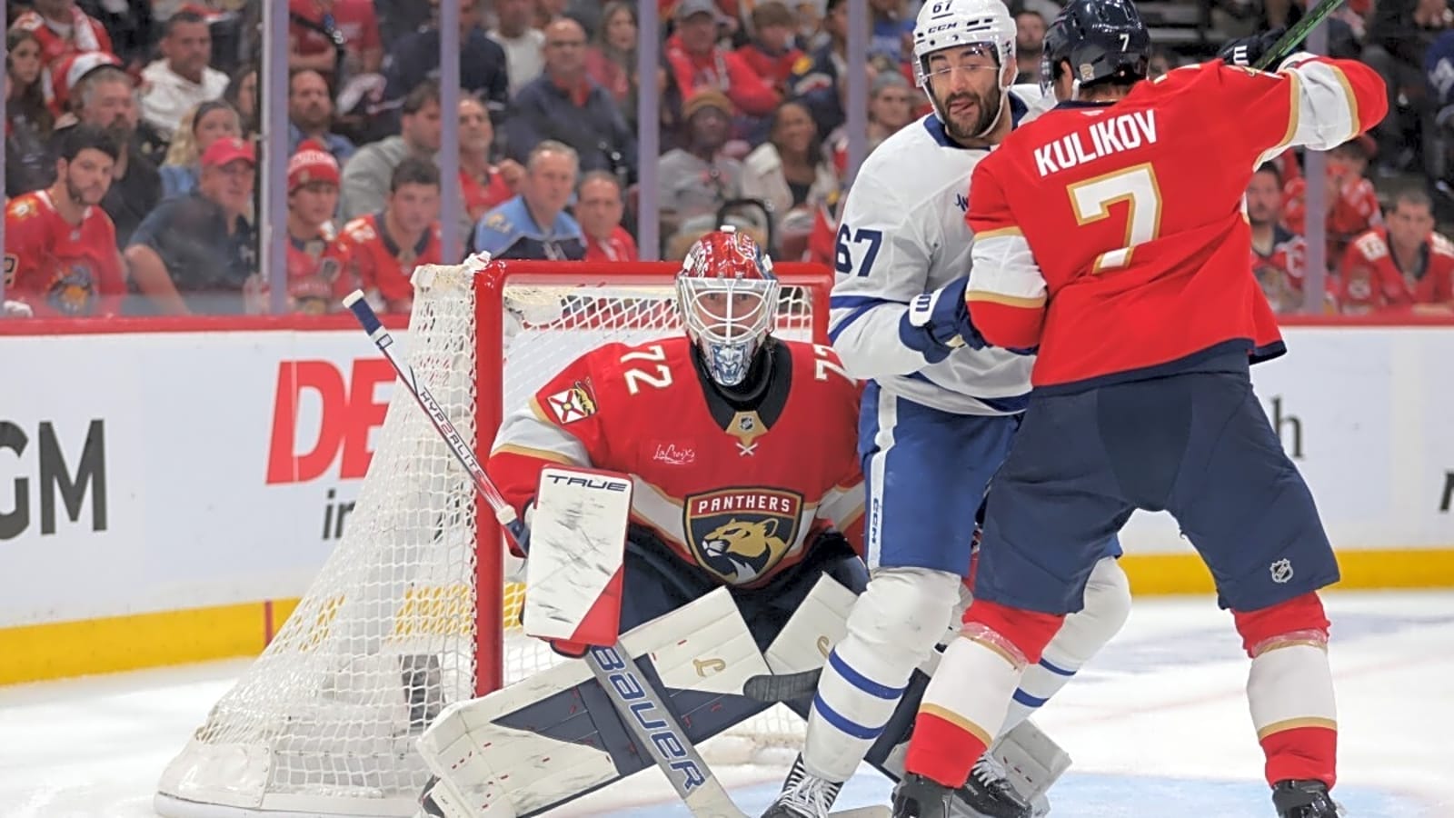 Panthers&#39; Sergei Bobrovsky Defends Postseason Struggles vs Maple Leafs