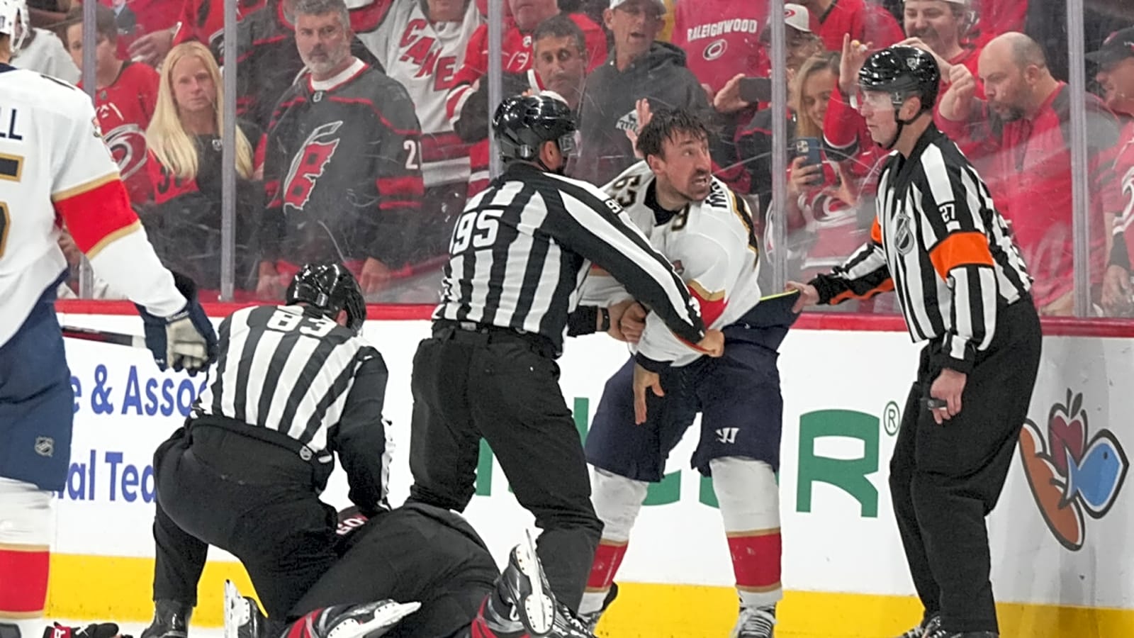 Panthers Coach Has Priceless Reaction to Brad Marchand's 10-Minute Misconduct