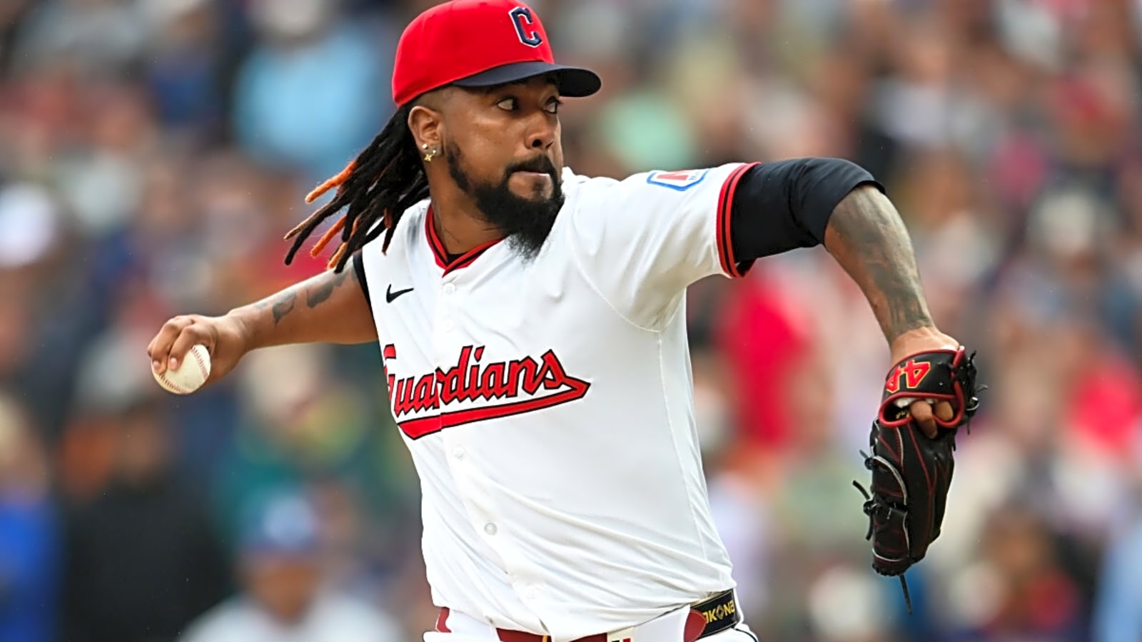Surprising Trade Deadline Bullpen Target Linked to Yankees