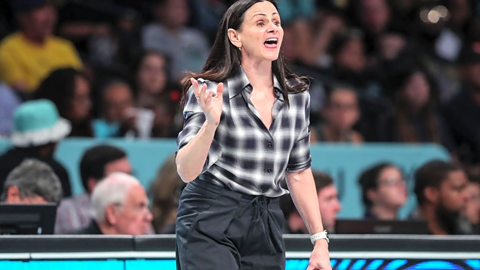 Sandy Brondello Sacking Makes Liberty GM Jonathan Kolb Send Strong Message To Team’s Superstars