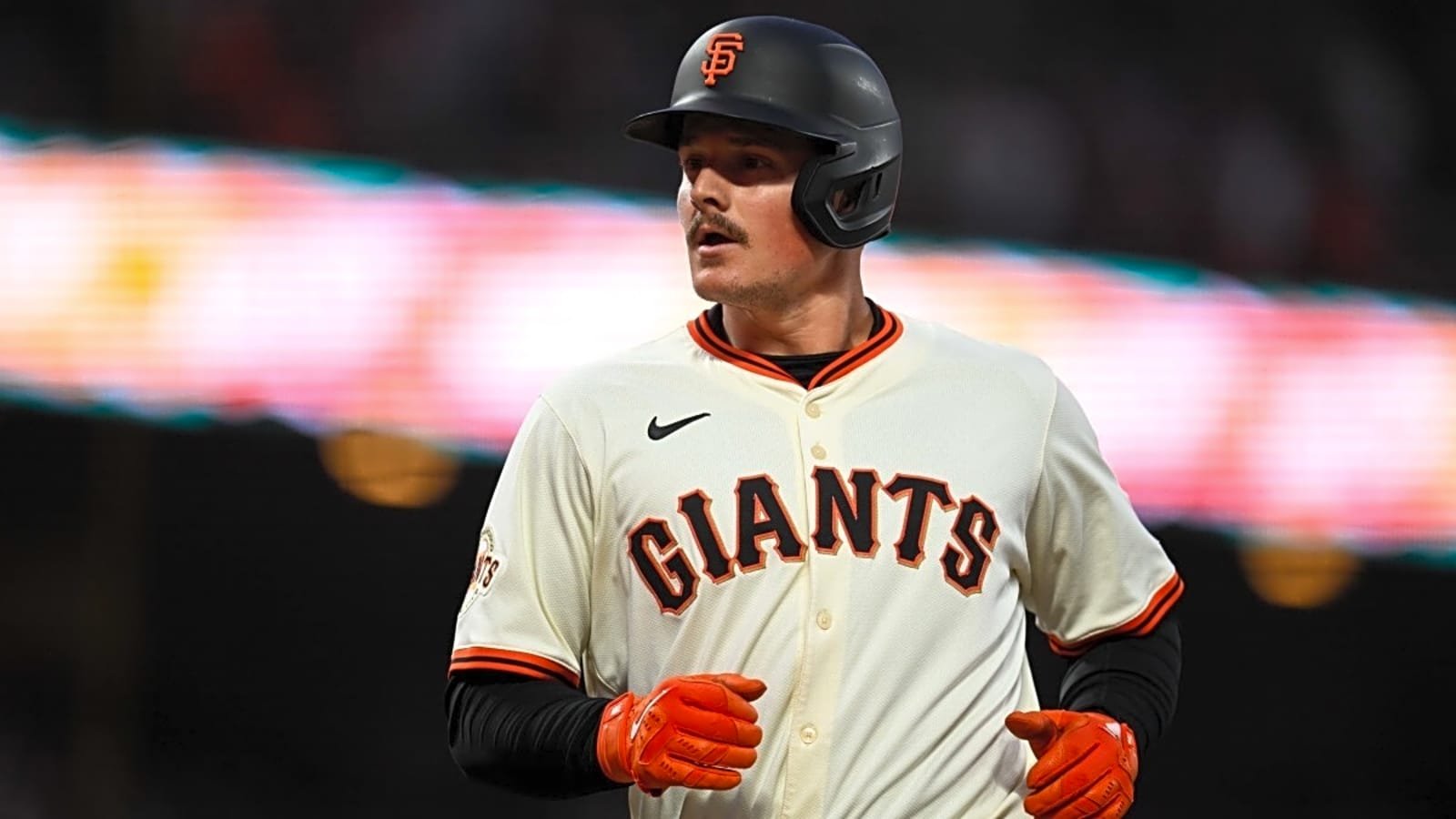 Giants Get Concerning Matt Chapman Update