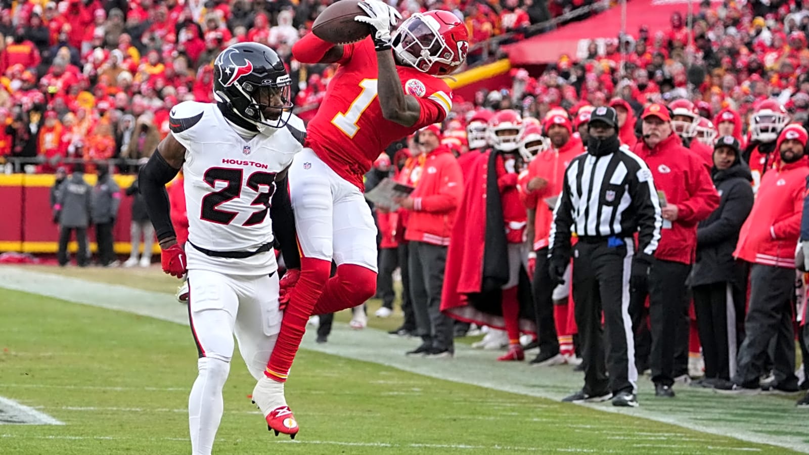 Xavier Worthy reveals the clear-cut message that Chiefs HC Andy Reid had for the WR room during OTAs