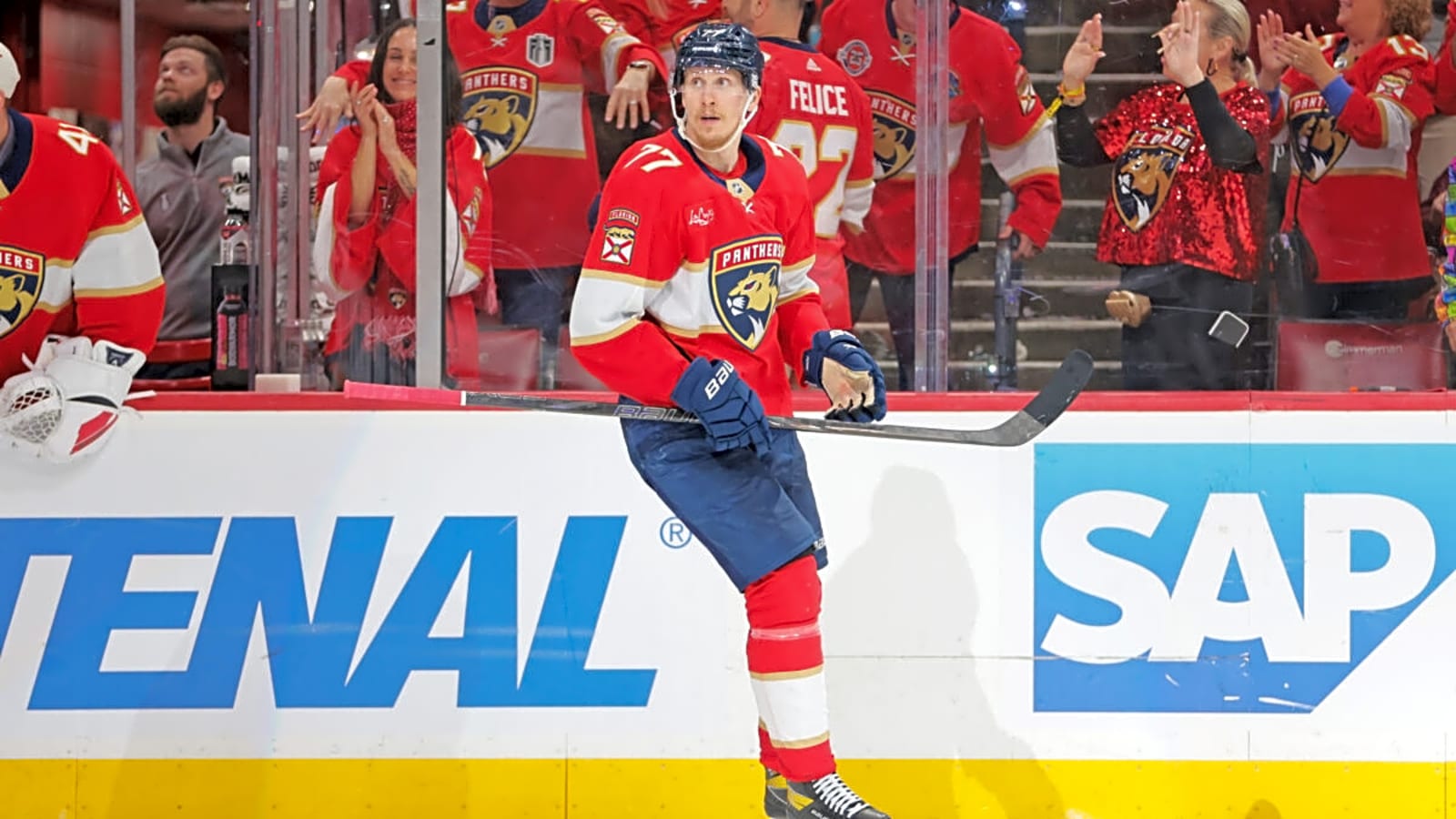 Panthers Sign Niko Mikkola to an 8-Year Extension