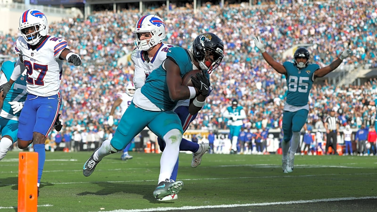 Fantasy Shakeup: Travis Etienne Agrees to Deal With Saints