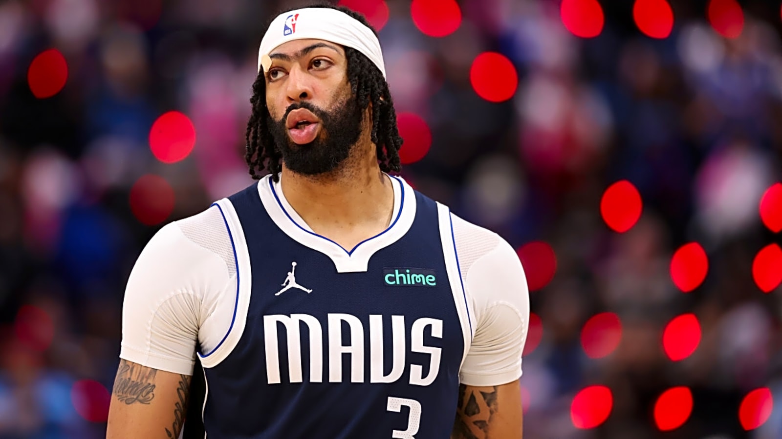 NBA Trade Idea Pairs Anthony Davis With LaMelo Ball