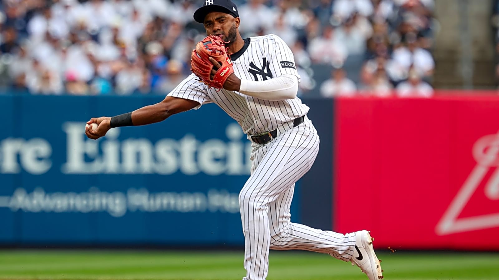 Recent Yankees Infielder Announces Next Career Move