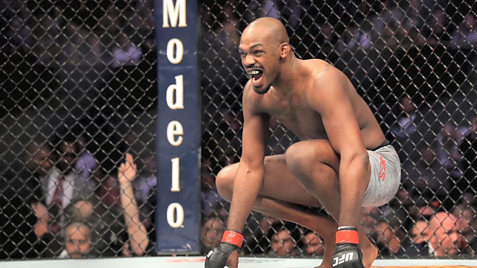 Sports World Reacts to Jon Jones&#39; Shocking Retirement