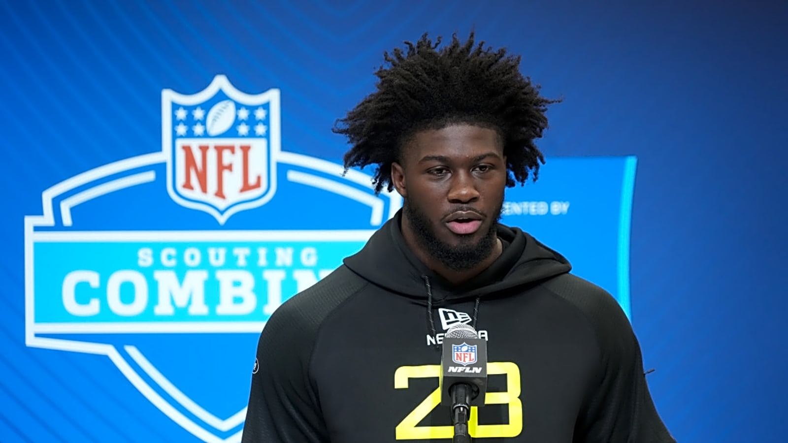 Breaking Down the Falcons&#39; Vision for Jalon Walker