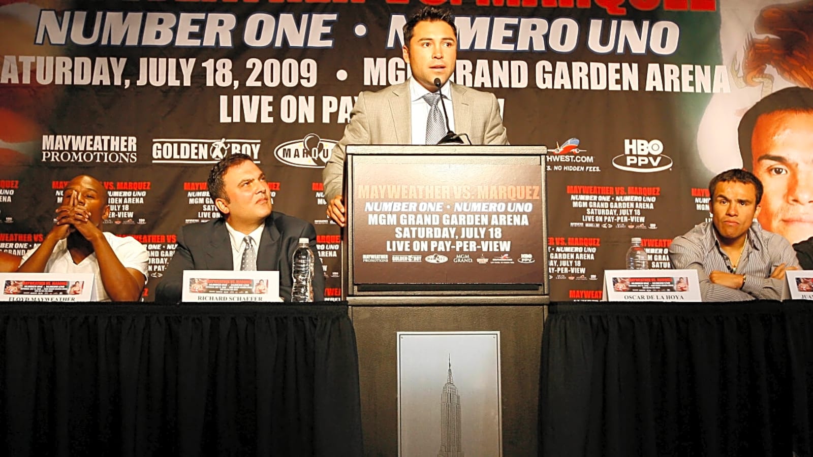 Turki Alalshikh Doesn’t Hold Back About Oscar De La Hoya’s Statement
