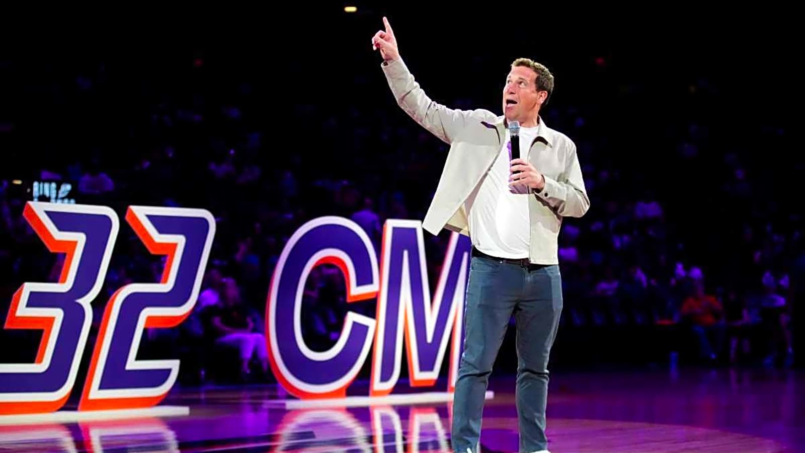 Phoenix Suns Cutting Key Wing Ahead of Free Agency