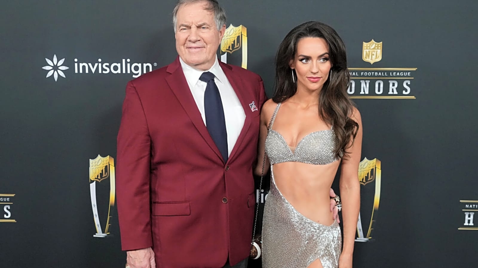 Bill Belichick, Jordon Hudson’s Moment Before North Carolina Game Caught on Camera