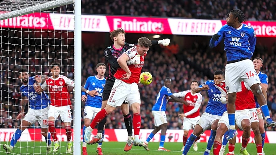 'It was a good result.' Gyokeres delighted as Arsenal beat Sunderland