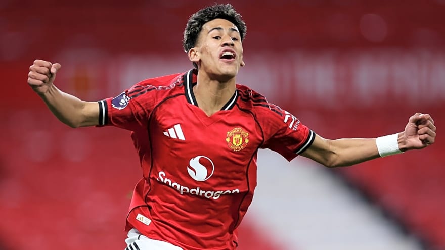 Just in: Man United risk losing one of their brightest talents for minimal compensation