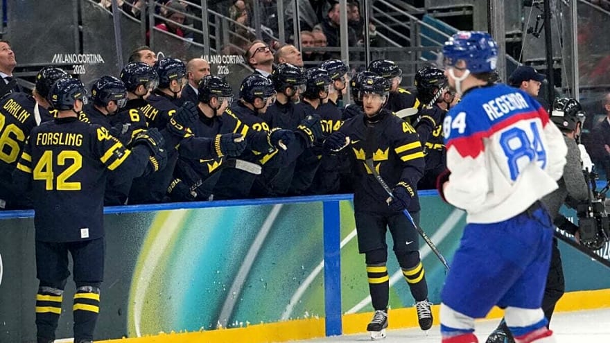 Canucks Pettersson Has a Great Game Against Slovakia