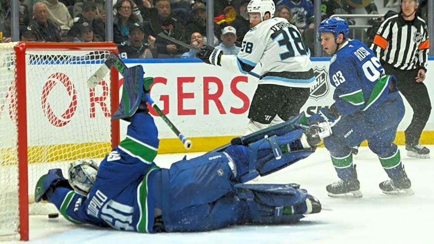 3 Takeaways From Mammoth’s 7-4 Win Over Canucks