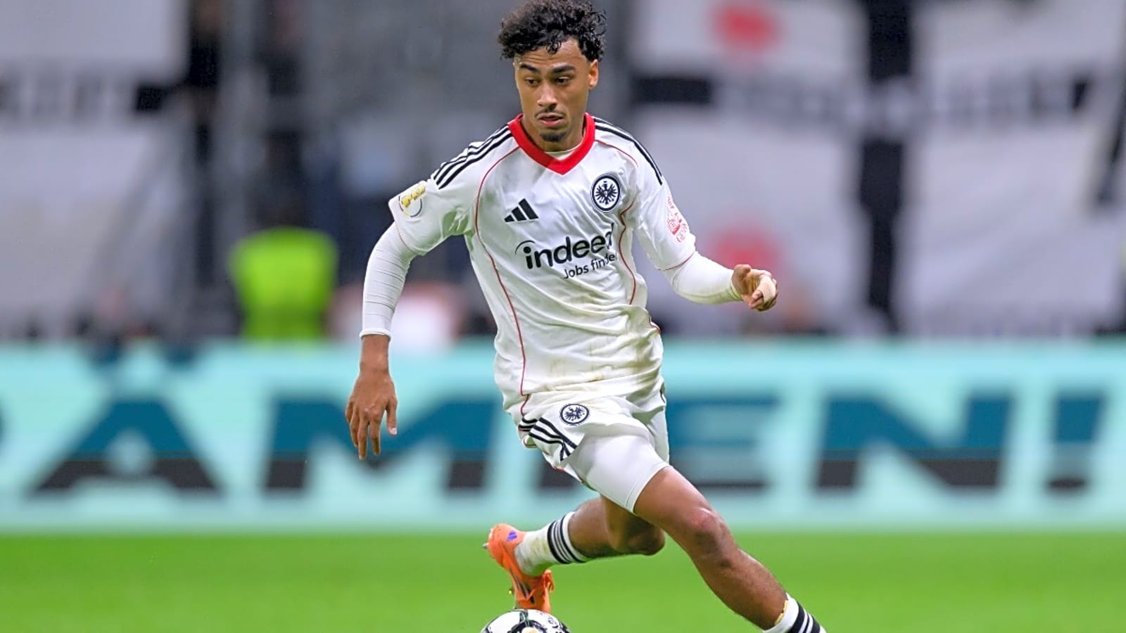 Sources: Man United & Arsenal locked in battle for €65 million attacking full-back