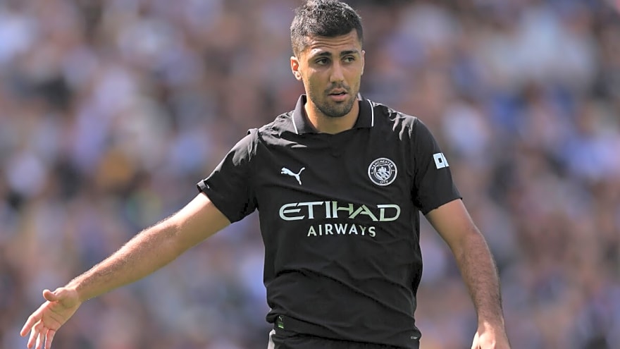 Report: Real Madrid intensify interest in signing 'captain-figure' from Manchester City