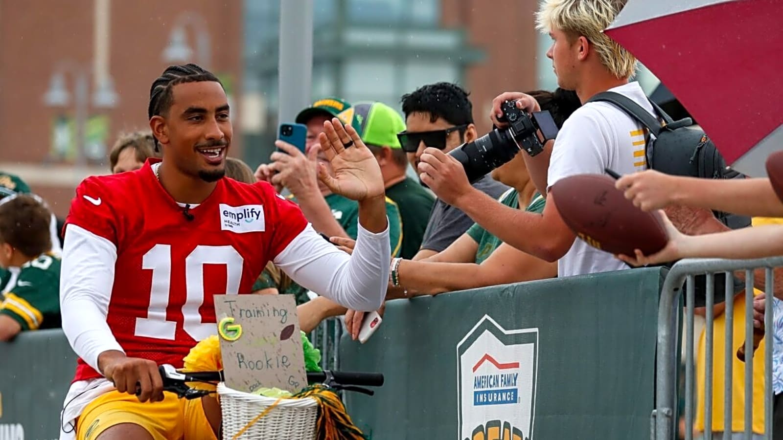 Green Bay Packers: Strong Reactions Erupt After Unofficial Depth Chart Release
