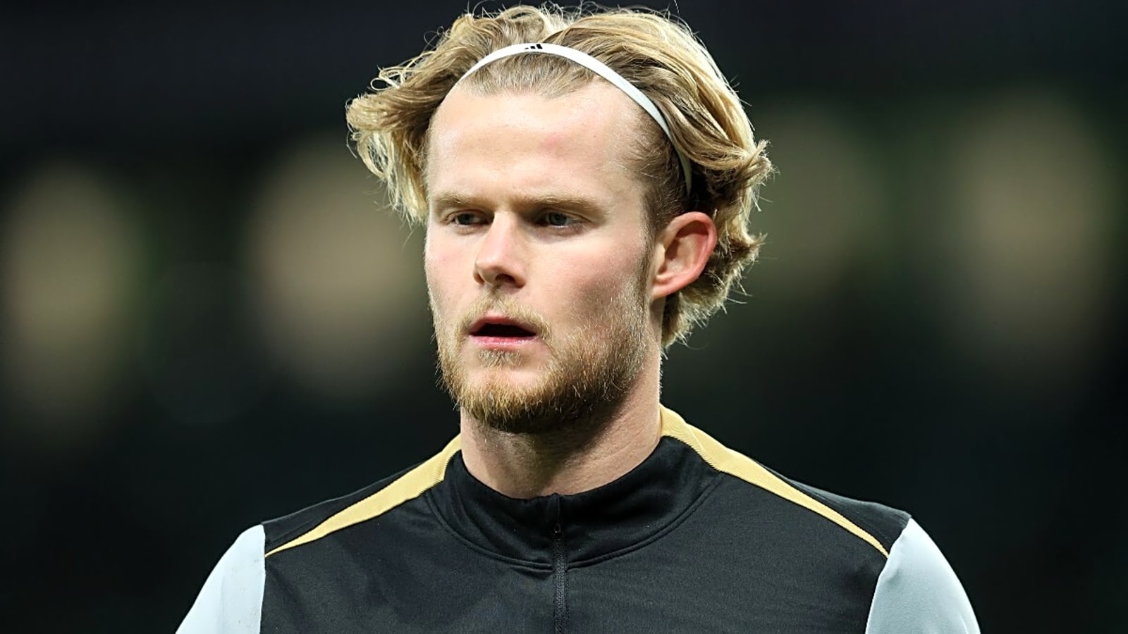 Report: Man United preparing to offer €60 million for 'great to watch' midfield target