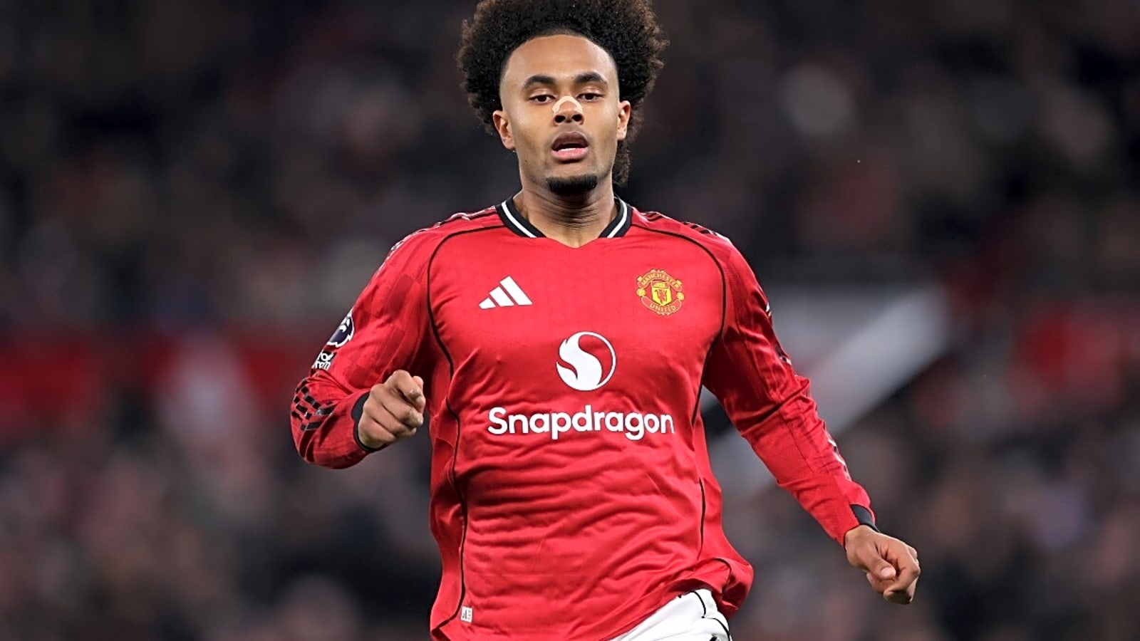 Talks held: Man United meet with club chiefs to discuss transfer but new complication has emerged