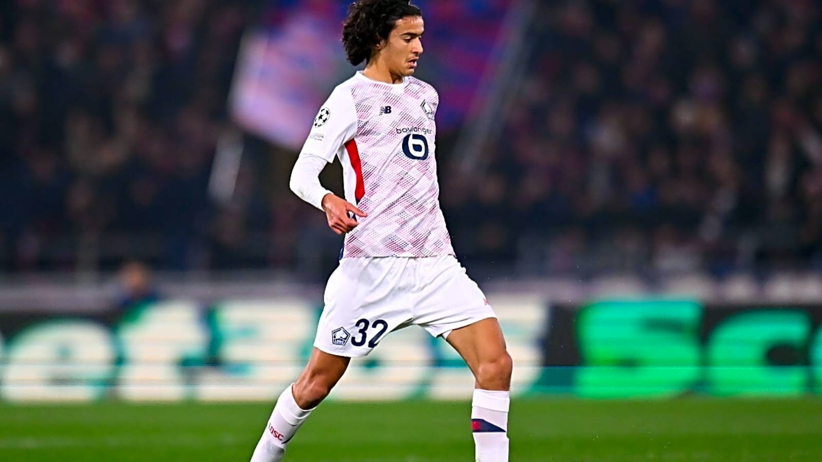 Sources: Chelsea, Man United and Liverpool want 'generational talent' who will cost €60 million